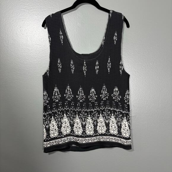 Nicola Women's Black & White Batik Print Sleeveless Top - 3X - Accordion Pleat - Picture 6 of 6